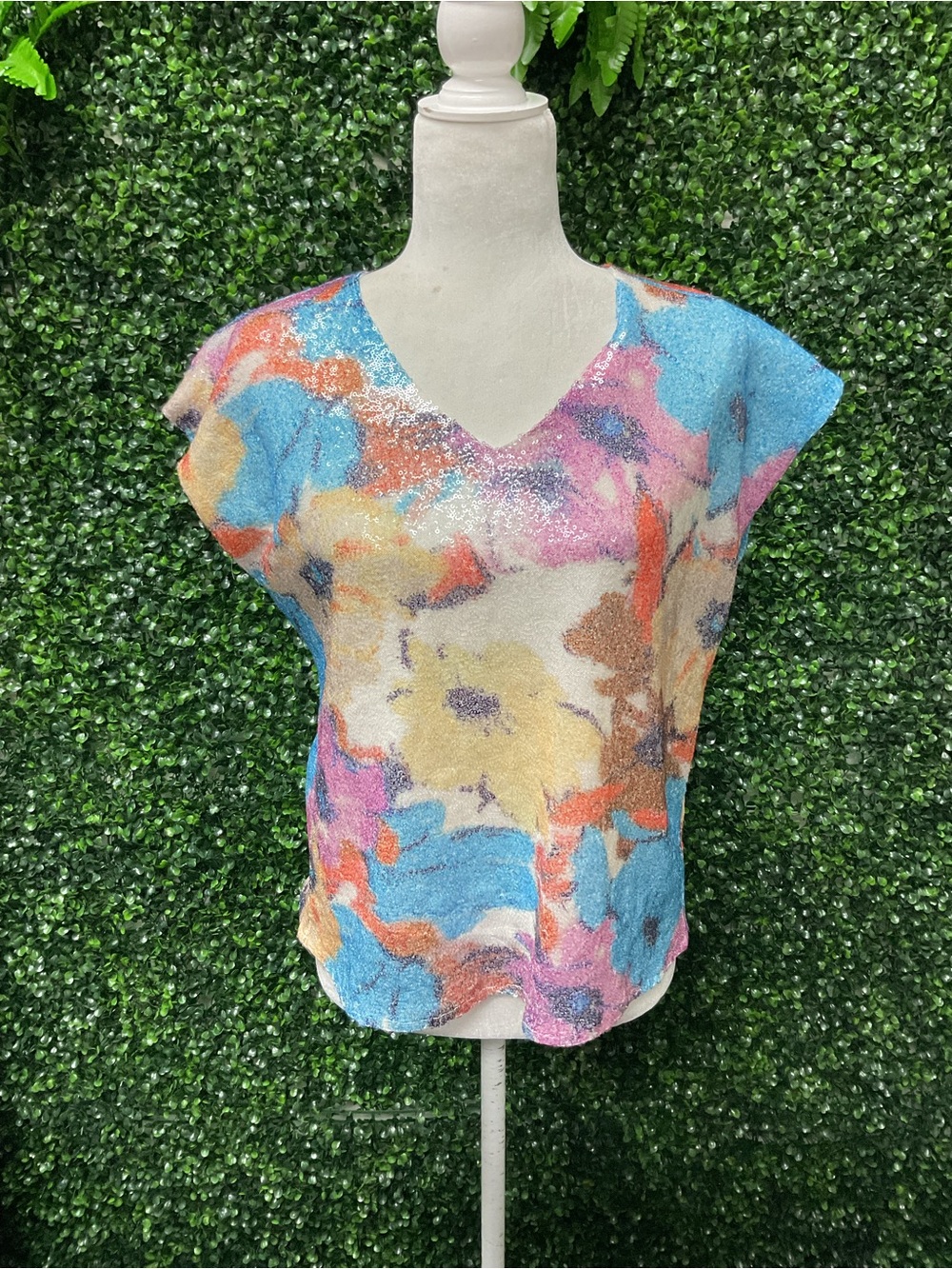 Elie Tahari Sequin Multicolor Floral V-Neck Top